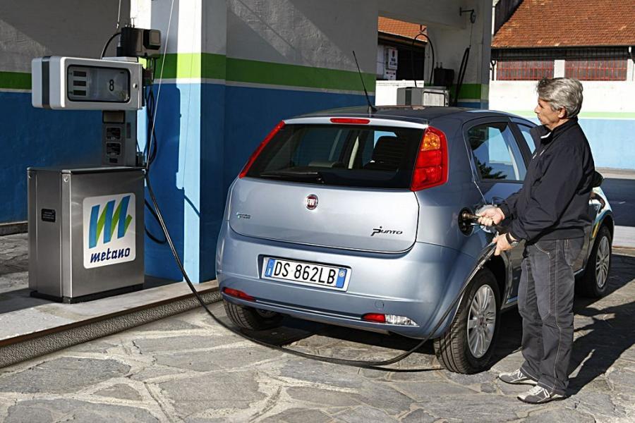  Fiat Grande Punto Natural Power 2008 года  (фото 10 из 56)